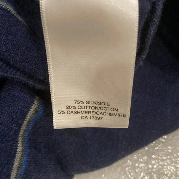 [XL]Banana Republic Luxury Blend Blue striped LS V Neck Pull Over Sweater - Picture 7 of 7